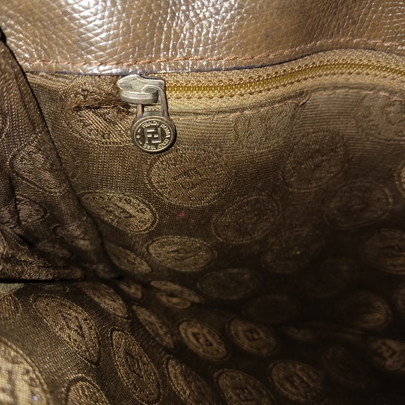 Fendi authentic vintage bag made in Italy - Picture 5 of 7